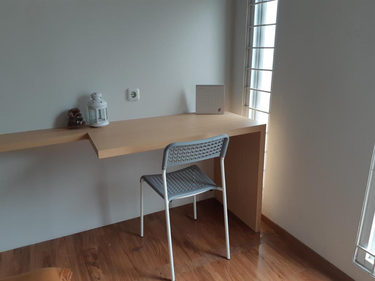 Urooms Senayan Джакарта Екстер'єр фото