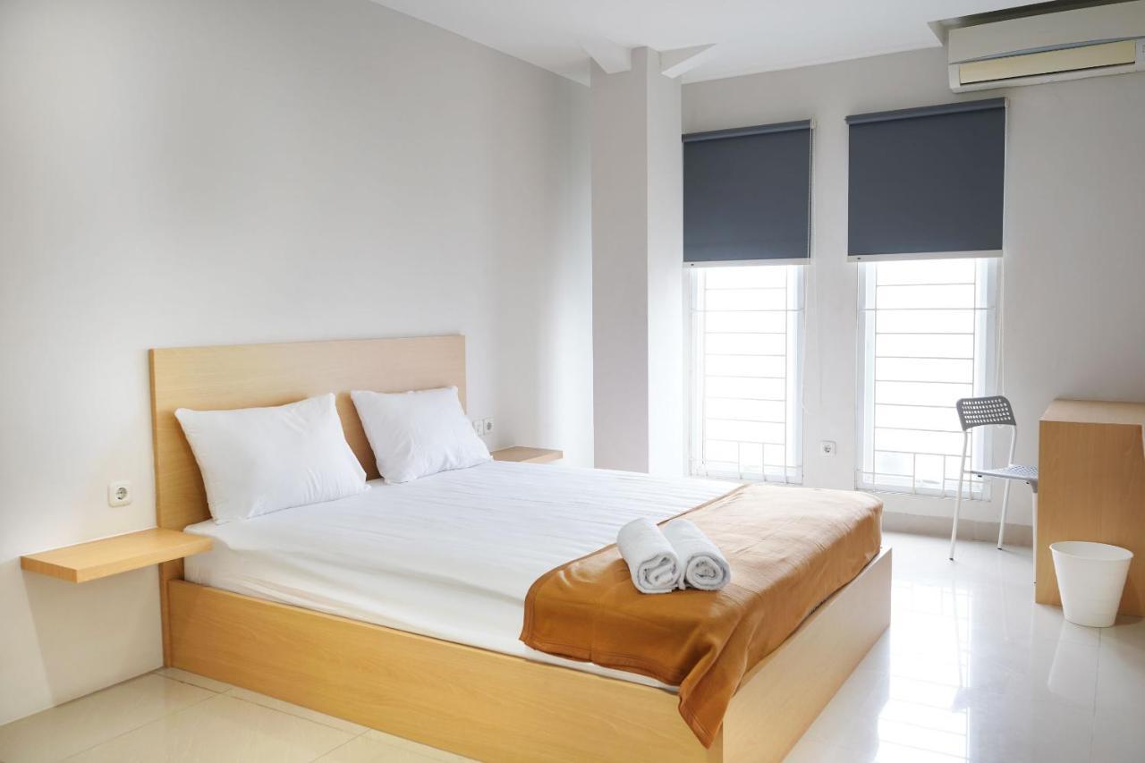 Urooms Senayan Джакарта Екстер'єр фото